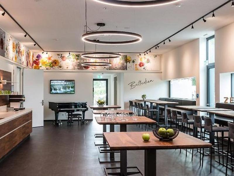 EACB6AC2883C625F22FB8BC3D71C0C6D