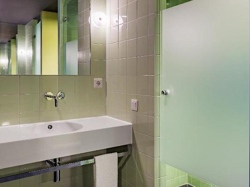 C9CFB20E3E2B622304CC77A0EF0CEAC0