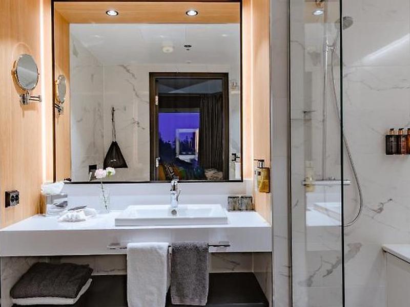 8B4E1268C97CB4D9C1F0D0D8F1FD63FF