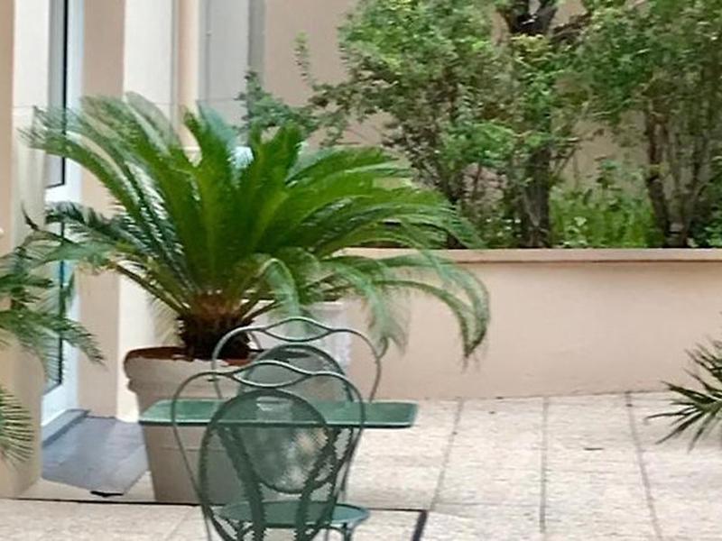 4E5BDF51CAA6B4F8A2AC45160DCD4EB4