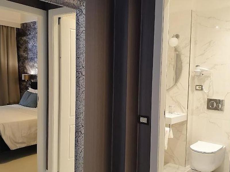 32E6E63966830E8F9B2725D56FEC0B19