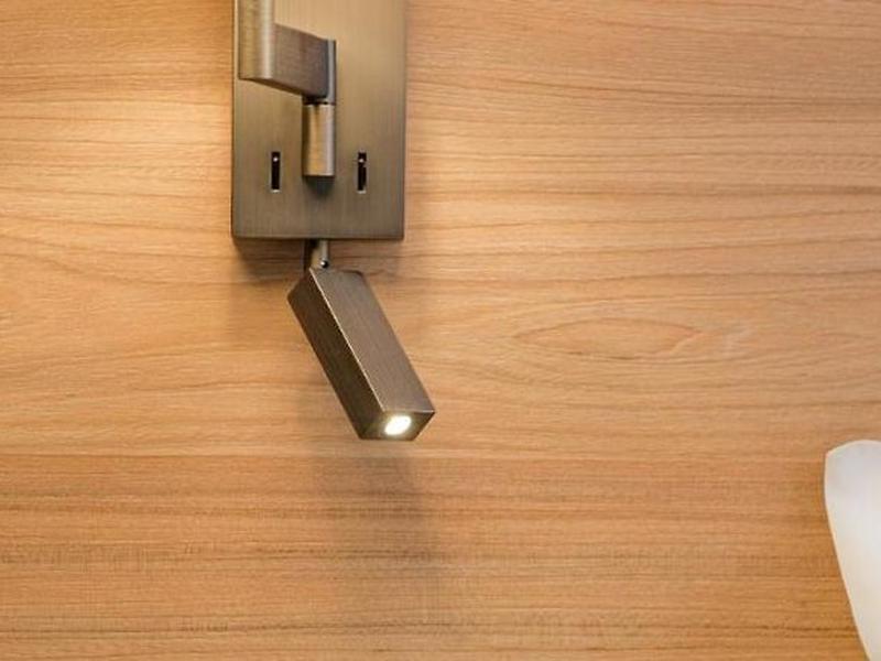 D926418DC768ECC913D41FB30035D73A