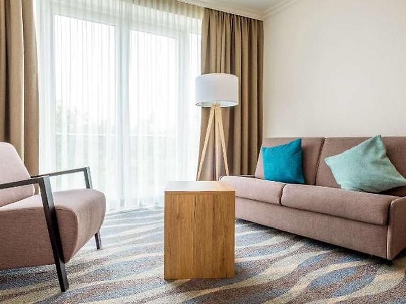 CB8C0DE22A27DE3AA954D248539BFF71