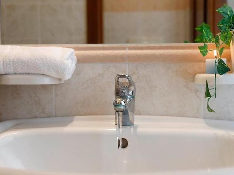 D547A9878CD825C900428C794A38F66F