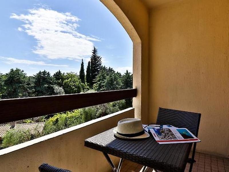 1FF84254A300F549A696CB90428B441D