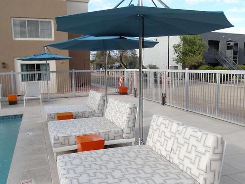 1528176F2B33CCD500E3242CF0874E8F