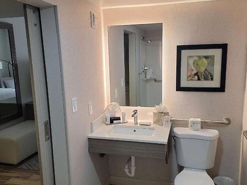 E783E4E82429484A7AFD602EBEE693DD