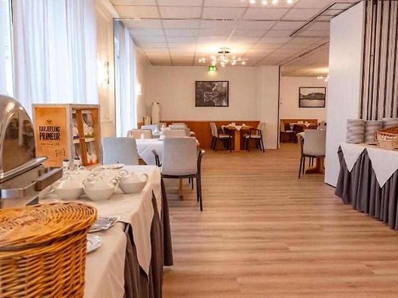 97AB5DC4C74B2E3E3AA24144DA14A1B4