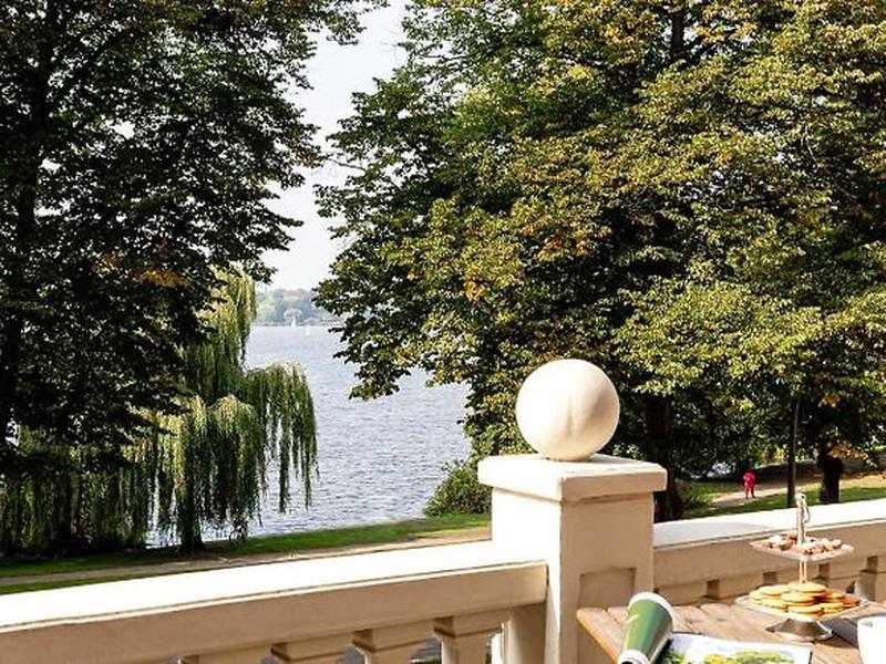 C38A01D7A382048AD314C2D174A328AA