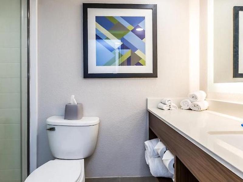 C82DC5F7ABA726D5D803D5538781F054