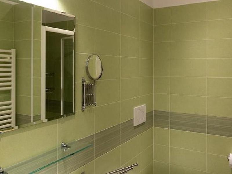 460833084BA461899453AC4480A42925