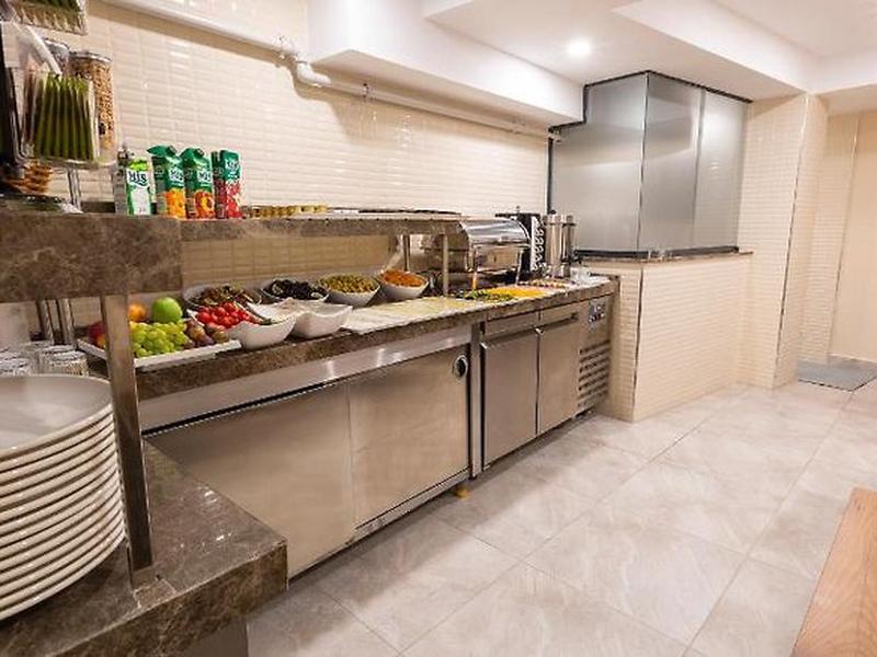 BAAE6C441E0A584CA4EA2402D13C72E1