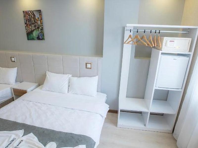 1E0DFF2B2EBA33BB7F3EC6DC21CB627F