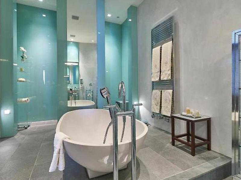 2F4AC3B80CC83BF9E73741546772D0ED