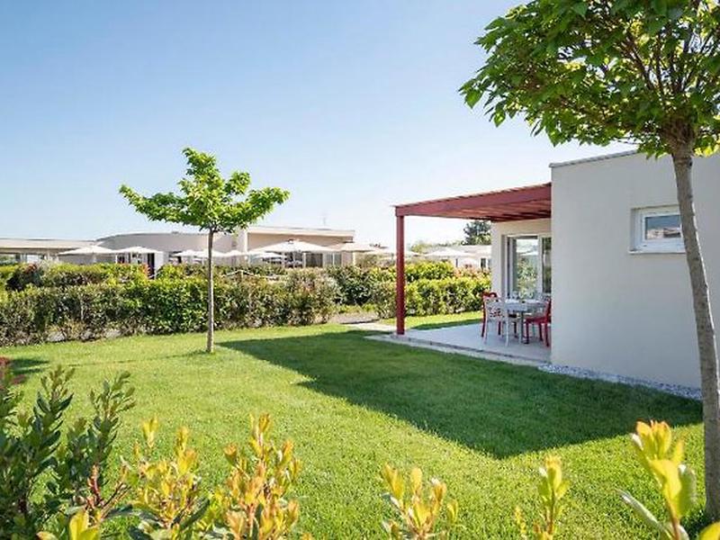 74111DDEF37AFF5BF1A492BEA9C601D1