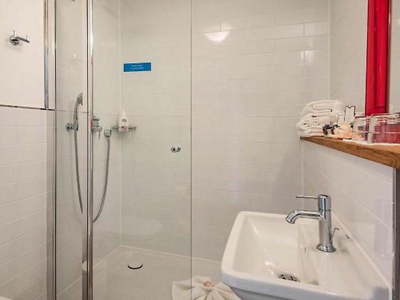 8D94D6C3911FA80B937781EEEA66ABA2