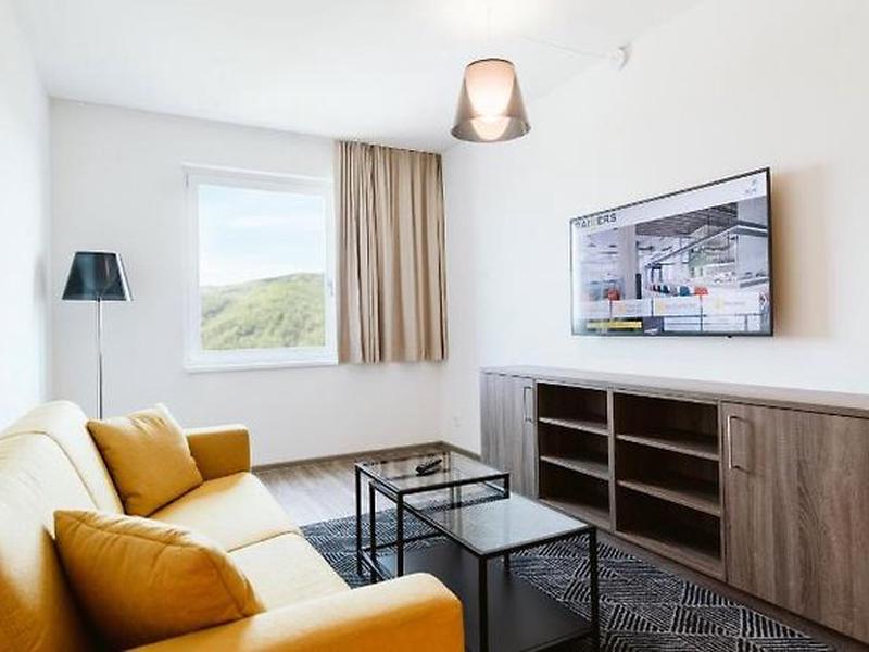 F4270D1C95B6AB915780464C4EC6AC42