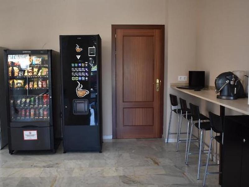 5AE05F1B92D40FD1395D1EDF8748BA22