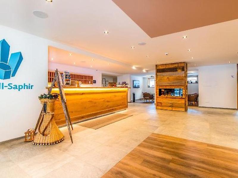 8D82546E561E2FE5DD1E89F309ECB852