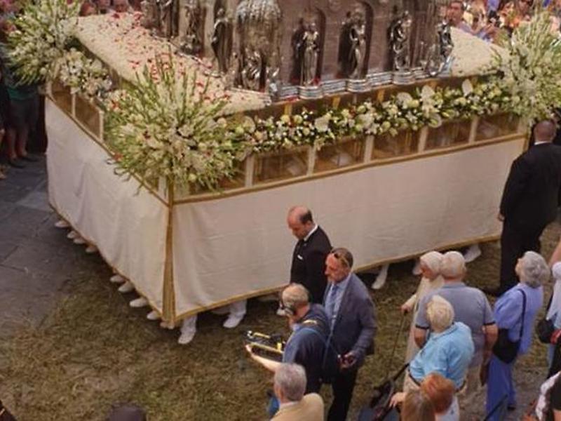 DE44ABD0AF21FA826CCF72EE5C6C46BF