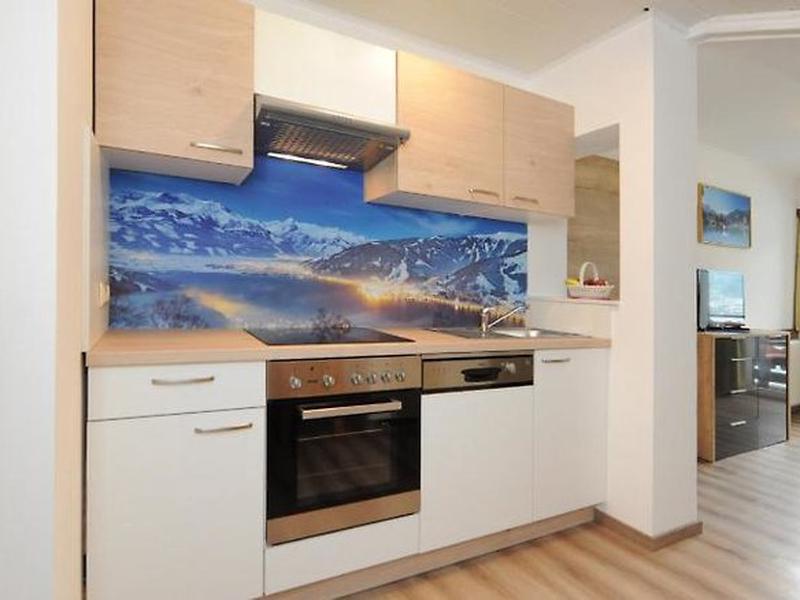 EF27D2C41F20D6199633F6A051609BBE