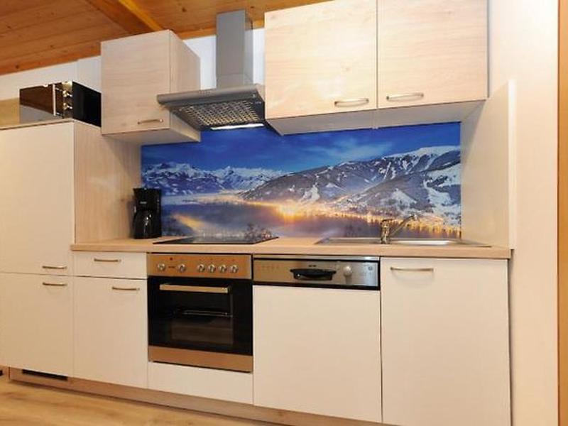 C4D9AA5CB905A1BF7D360D0D1B2FC718