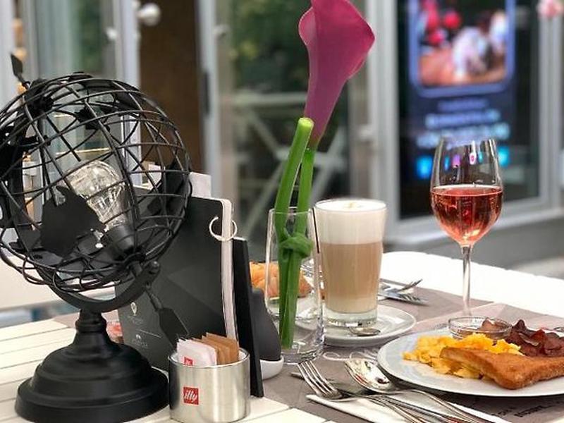 6B454ABE6F0670FEE247DDC1F81F384C