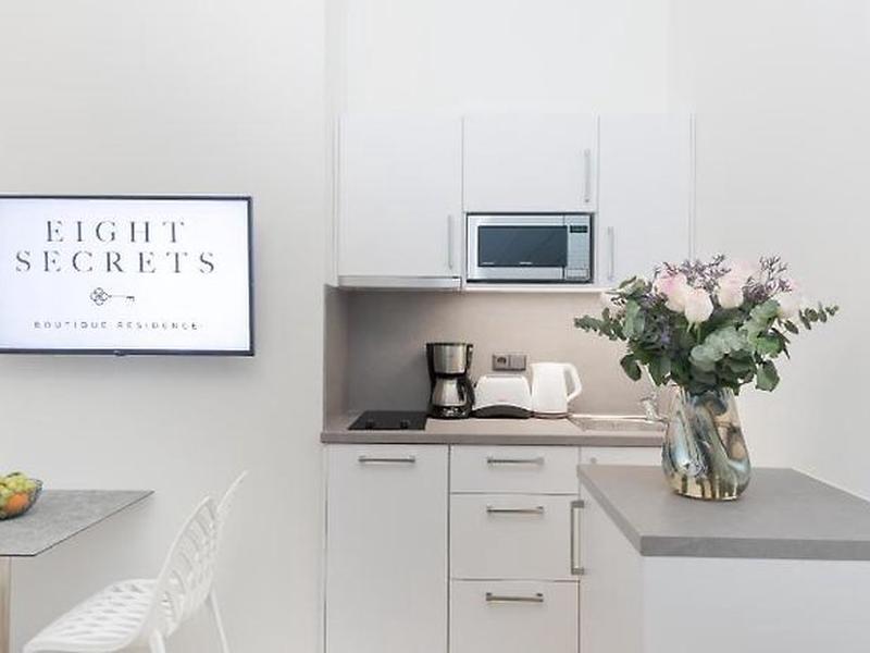 27A12A7DEC747148B02EA32FFB2324F8