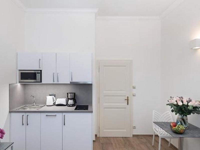 876538DCDE8852C2DD4A6B222C507382