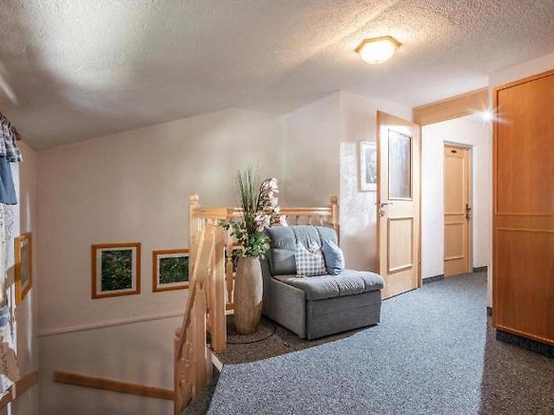 7D1A8FBD355C72DA221E1BEFF54A0232