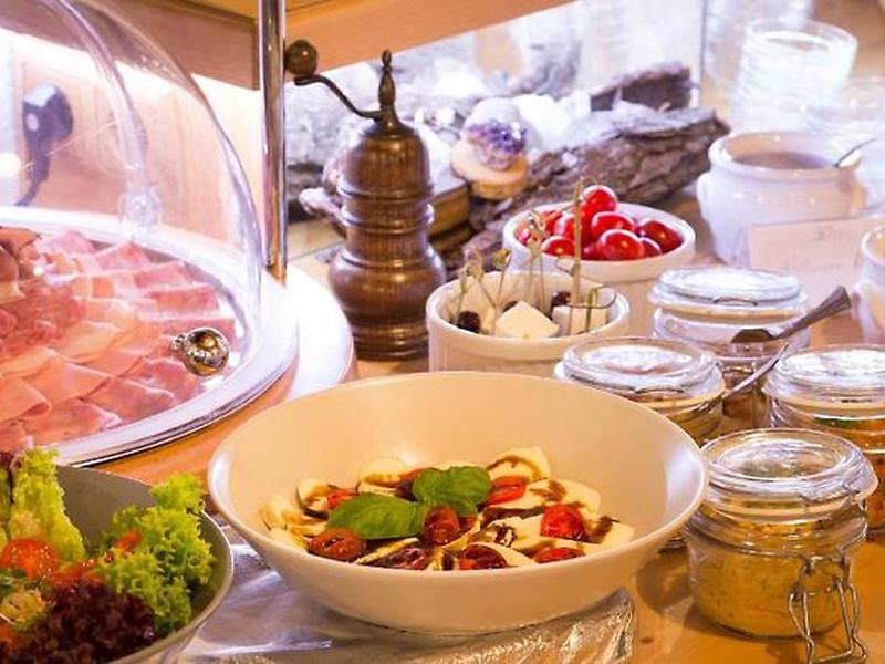 87F92F8B1298E46B9AB0A36431FE664F