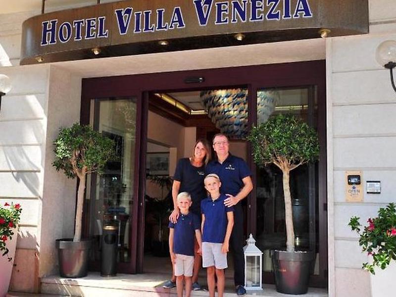 E853F36017AB5B4E6F0AA0BC50DE7EF6