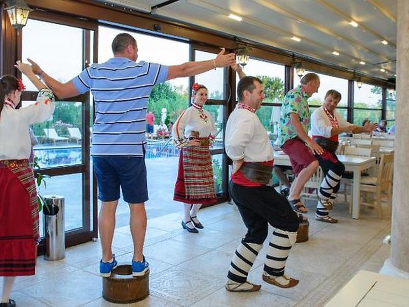 F32A7A03A76965283C9F38B414AC36B5