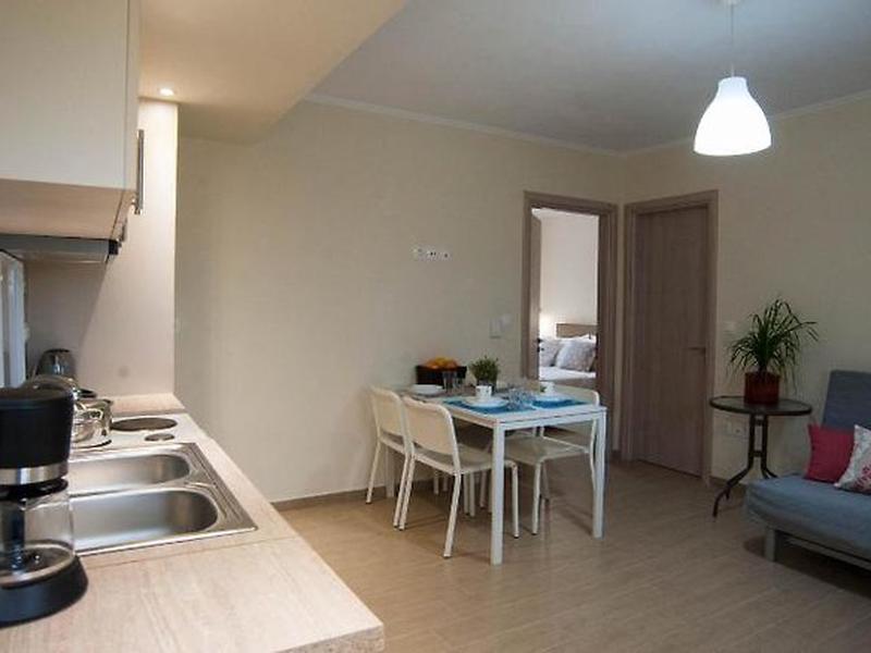 D64E580EF8CB906D279EC72573A79ECE