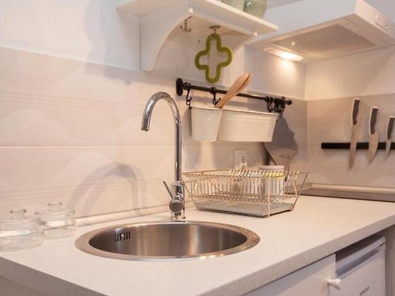 081F9D9FC57B310D0C45F590C634921D