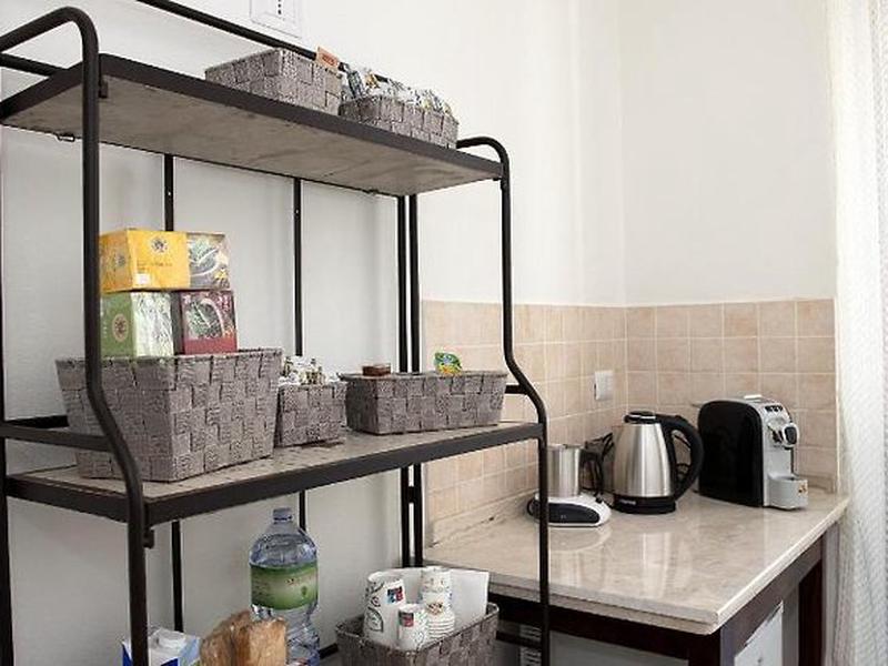 A9EBE0A05378E159A629A557D48796E3