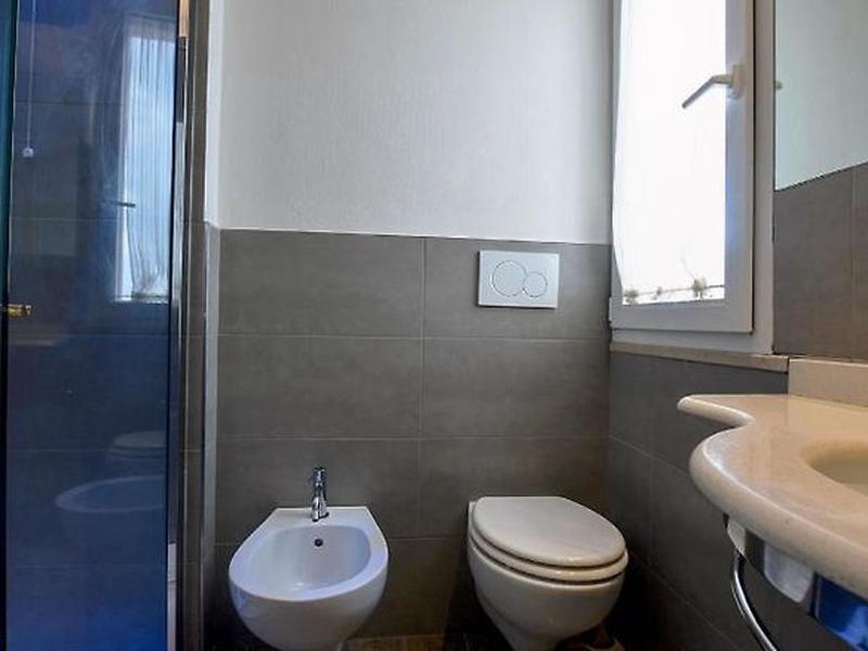 4B184AE5B6E77B1BEFE8F50435EB6CDE