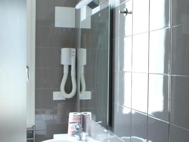 E55BE94DB140F54B343CBE563E07F38F