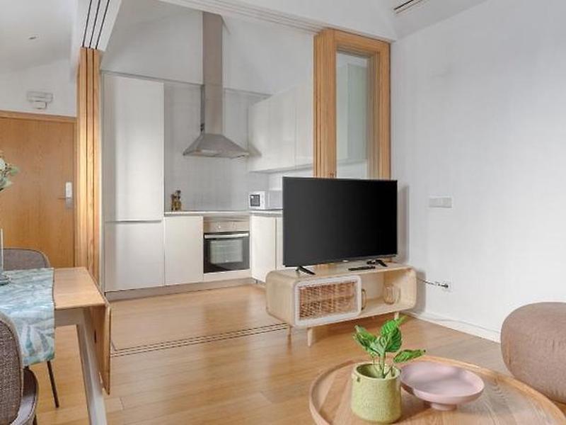 724615BC728DDD1E86EC7EA8110DCB6B