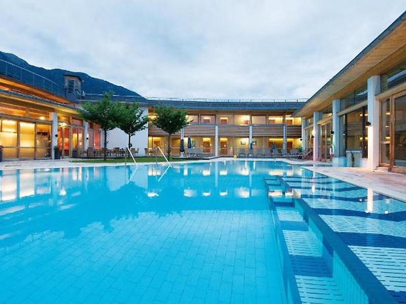 DD0171FDEB6E66EF4C9E804C903E0133