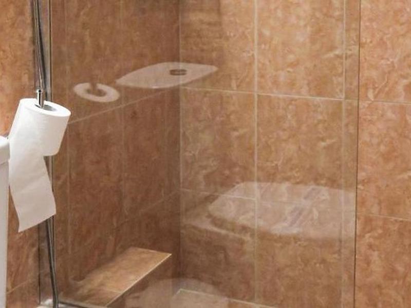 3CF4D2B3A9E589B6C49BE460EFF72D82