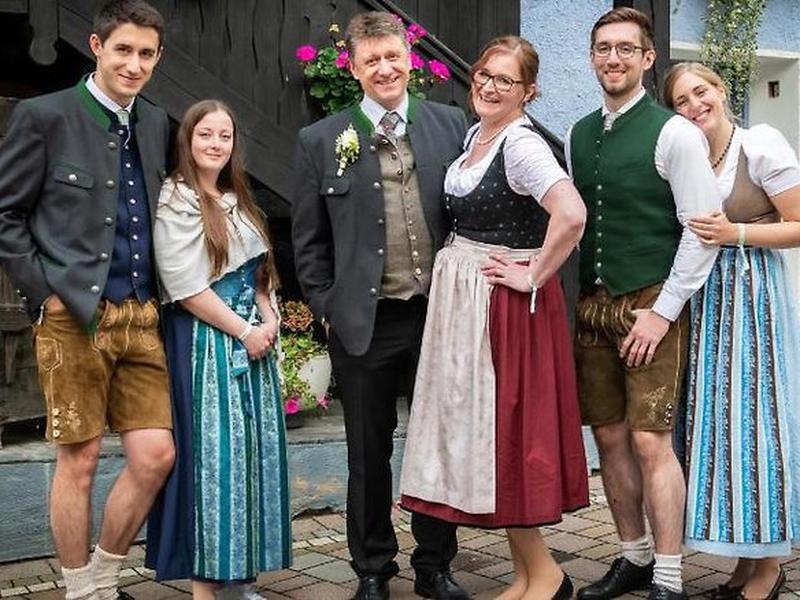 F9406E132B67CE5A312A85B0EB50EC54