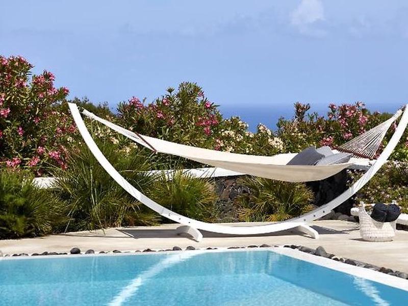 Amor Hideaway Villas