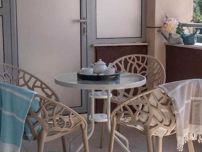 F8388CAA08C2C51A53544ACA20B5861C