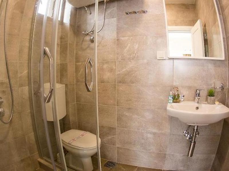 7F89BCAD54C122C581DF89B802783841