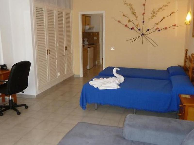 AE3DFEE5A81A90D0E4E05B0E7EF1CD63