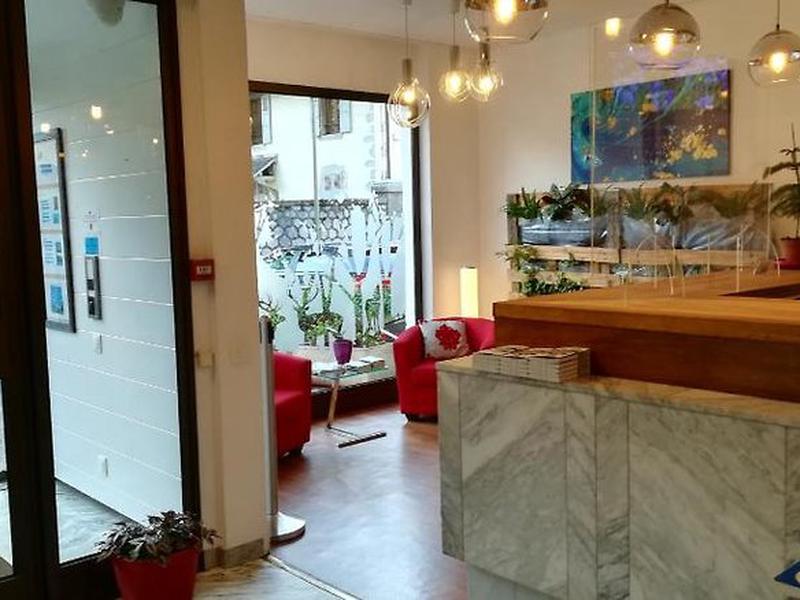 F37A931DF1CF1E86B7BC2D7118AFFC2D