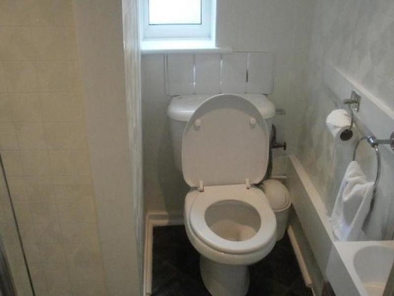 B52953F33B9D069B559E70C547D222EB