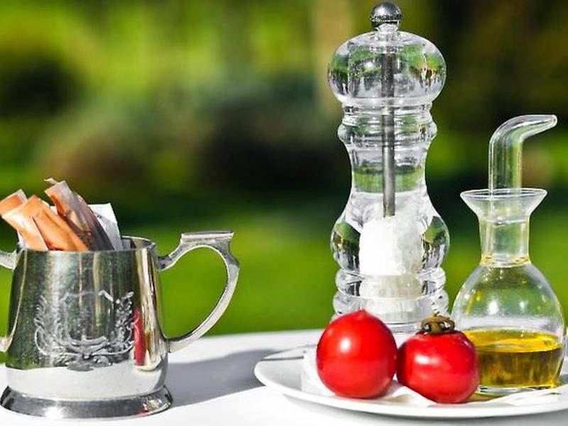 5951EFD97A76F5E5E3066449BB560990