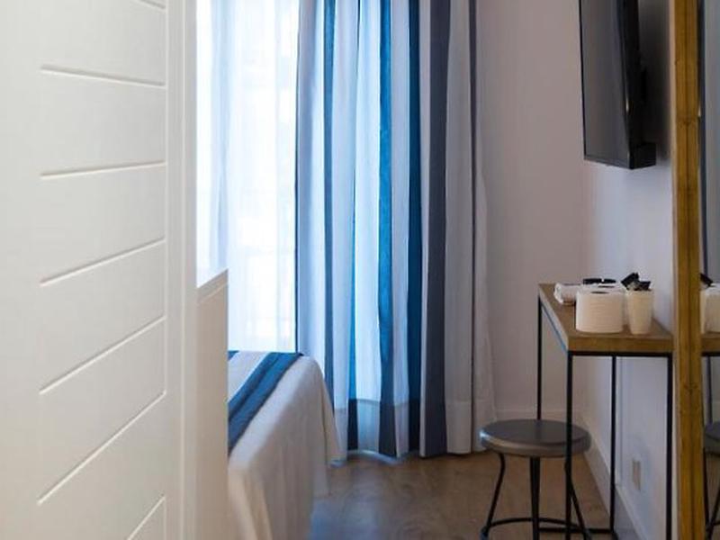 098B438FF02A55EA522162F874B4F072